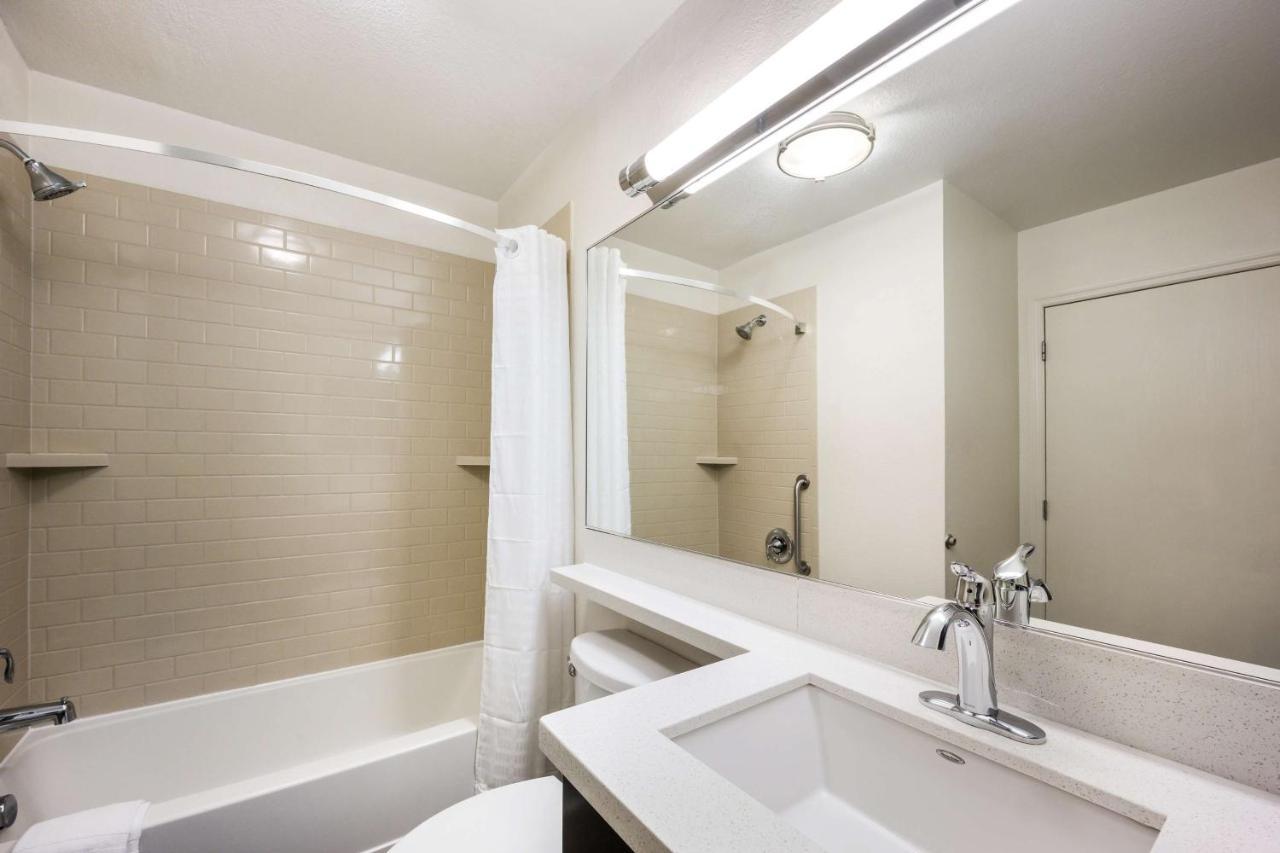 Sonesta Simply Suites Anaheim Garden Grove Exterior foto