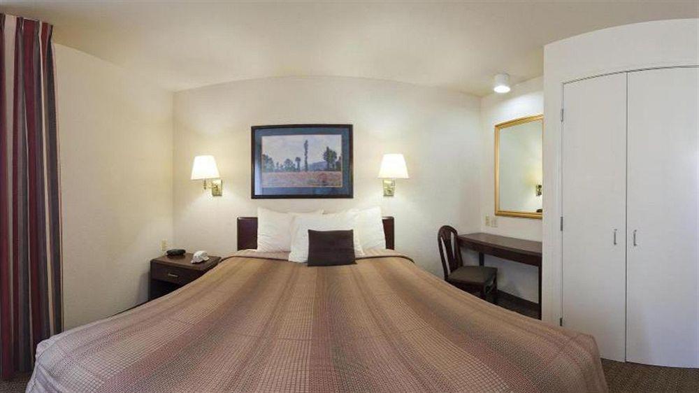 Sonesta Simply Suites Anaheim Garden Grove Zimmer foto